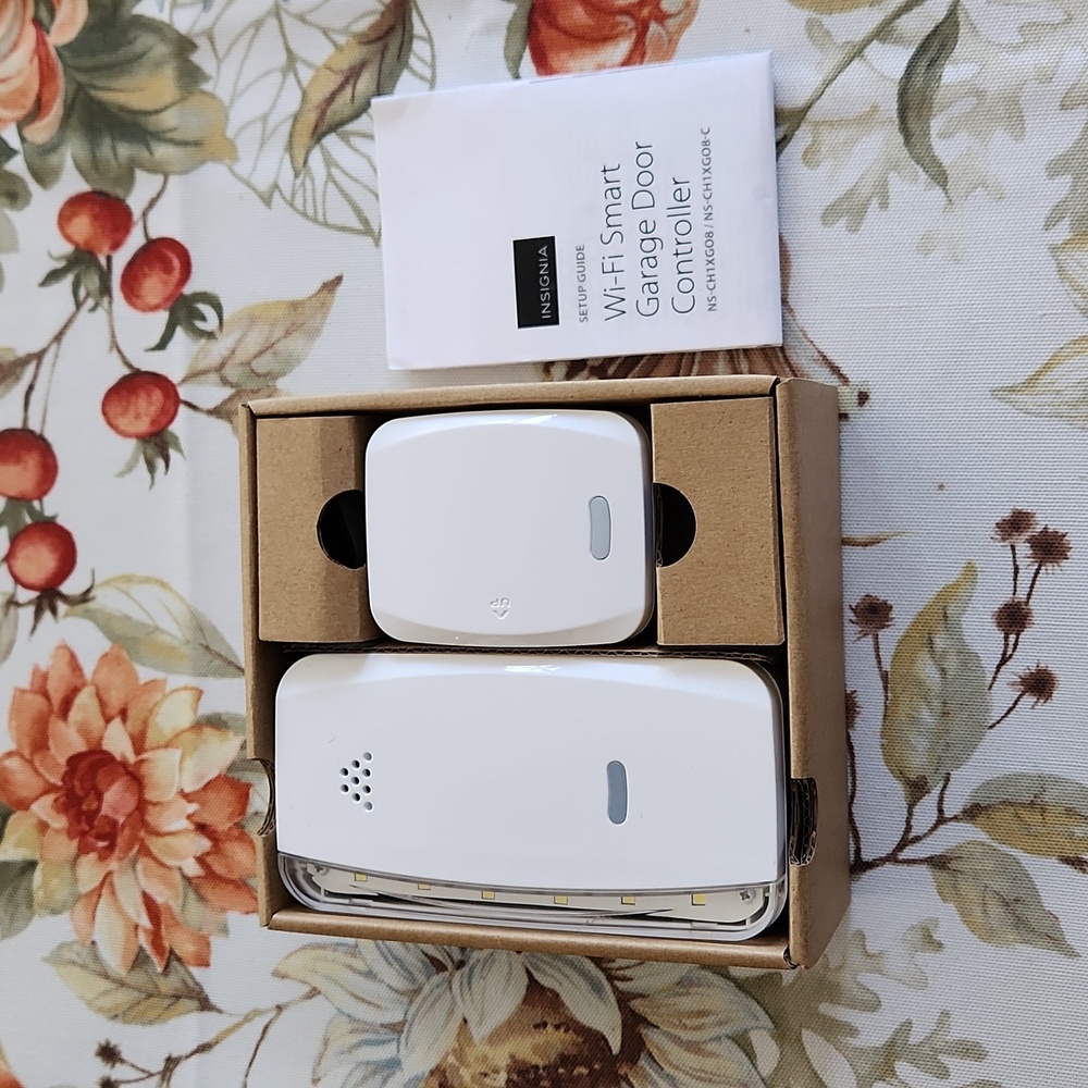 Insignia WiFi Smart Garage Door Controller